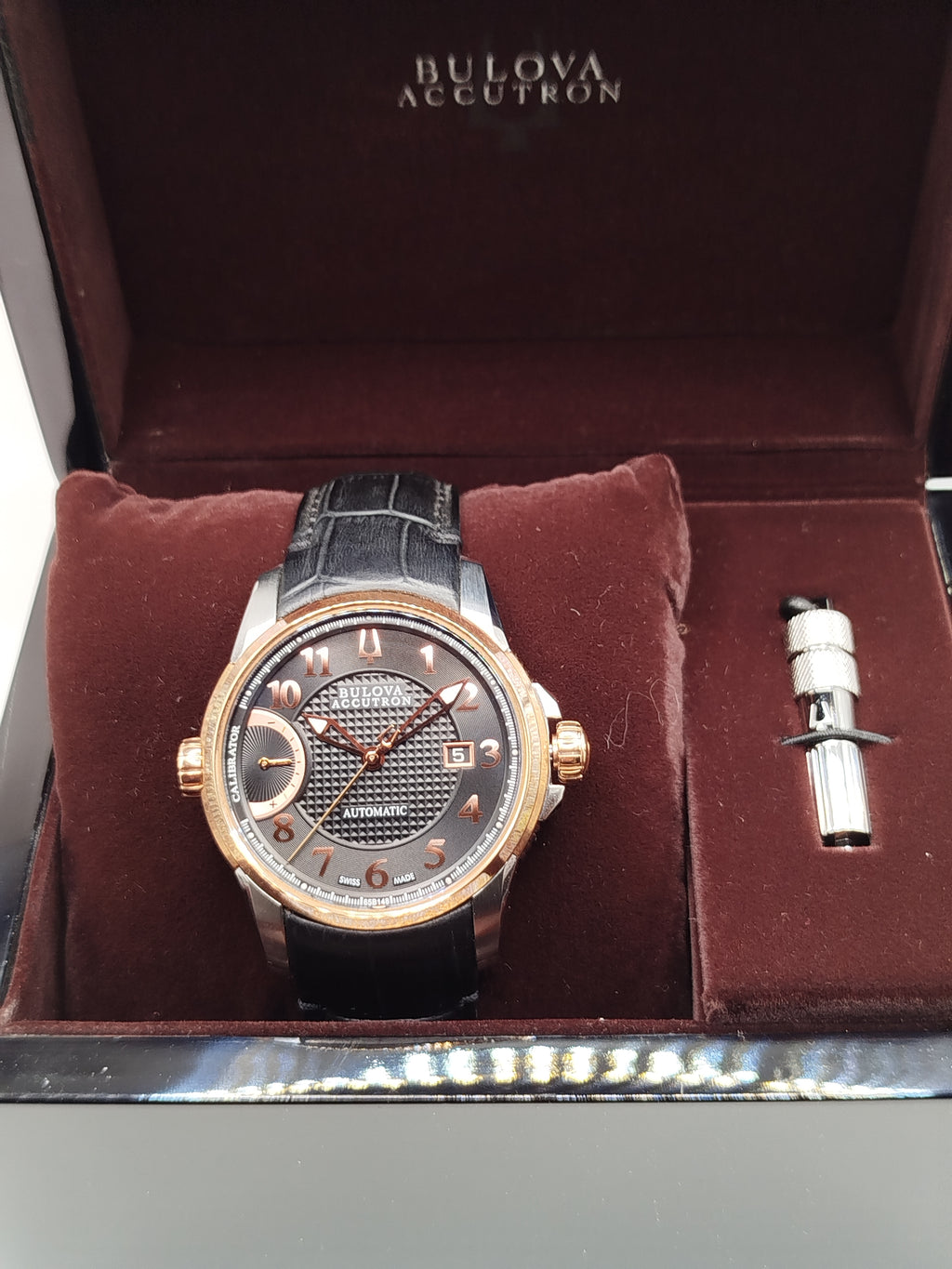 BULOVA serie ACCUTRON